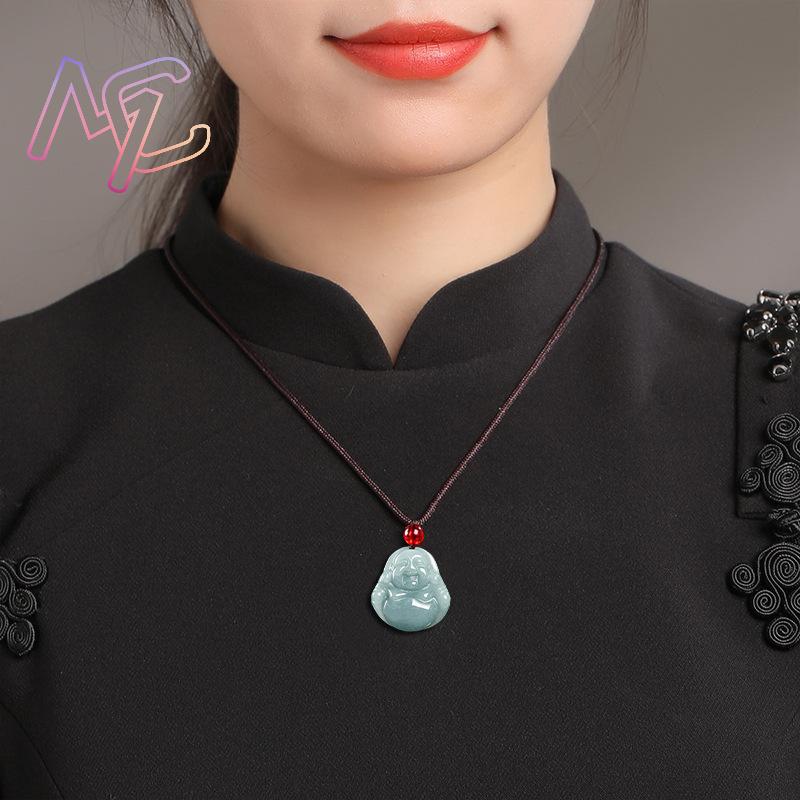 Collar con colgante de Buda Gu - Vintage Fashion Enthusiasts reseña y precio