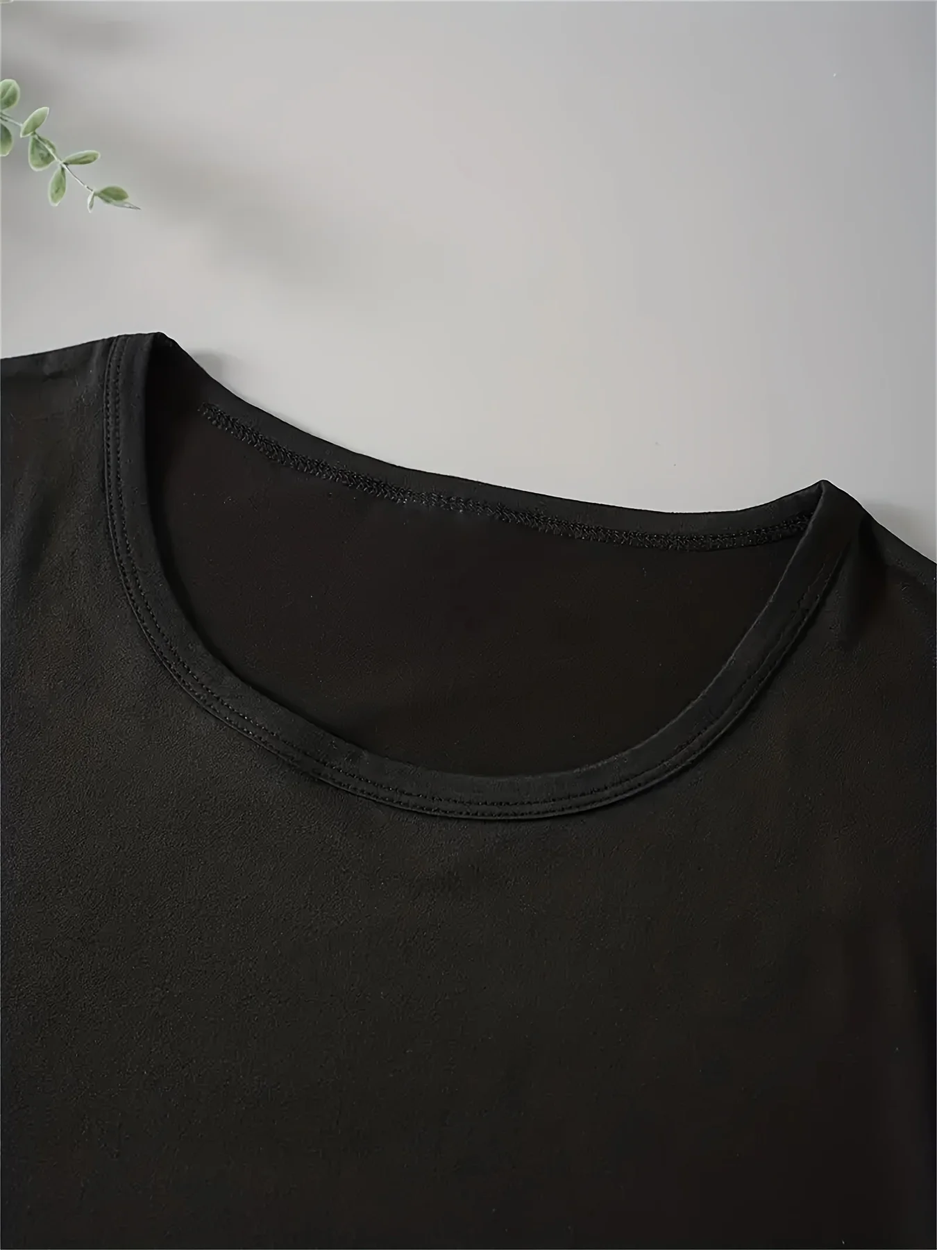 Camiseta de manga corta con cu - Vintage Fashion La reseña y precio